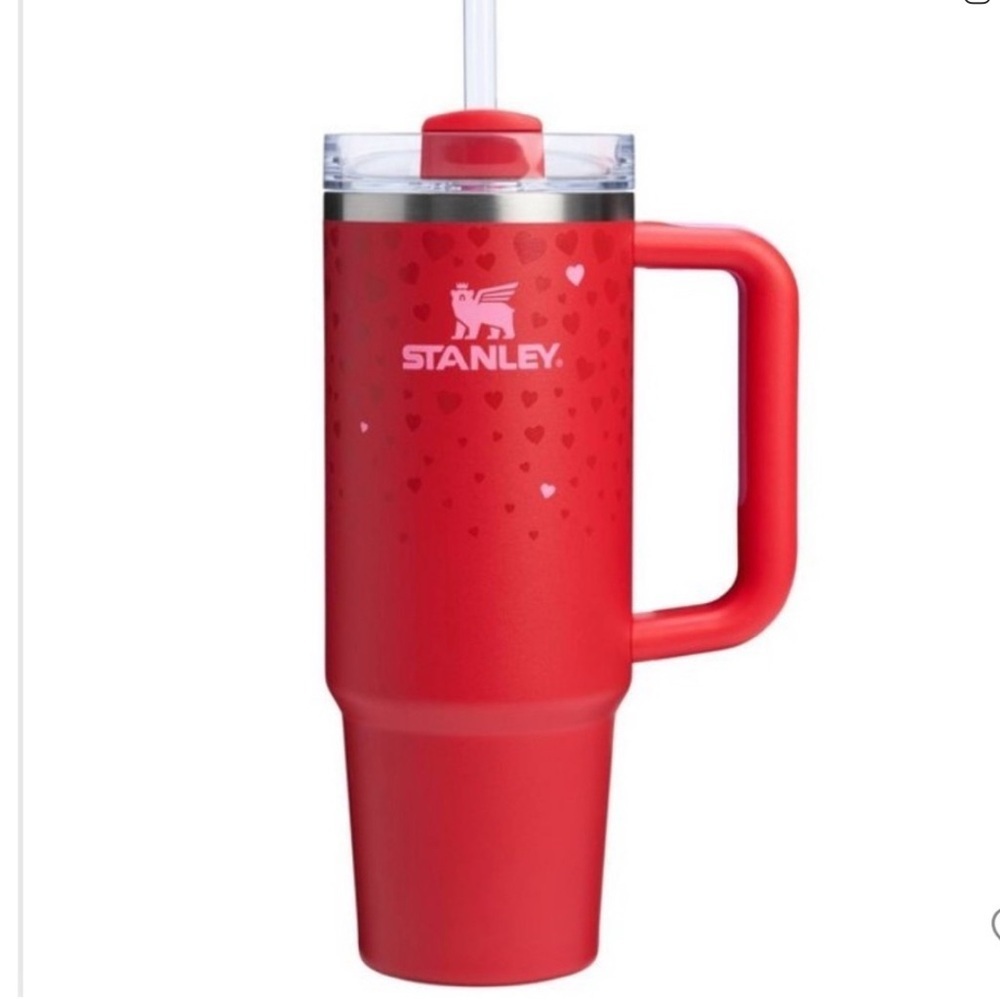 Stanley Heart-Patterned Red Valentine Tumbler with Straw NWT